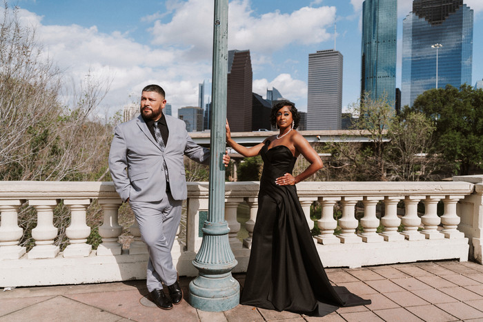 April & Alex’s wedding at Chateau Crystale, Houston, TX, photographed by Weddings Unlimited
